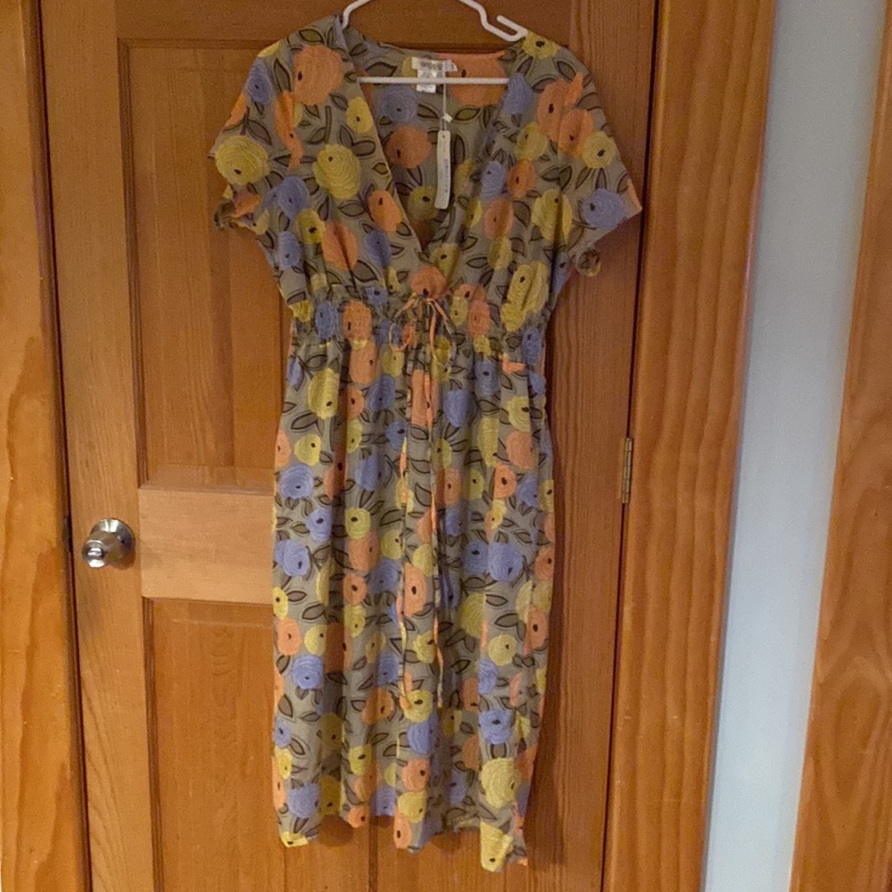 NWT Angela 2X Floral Dress - Picture 3 of 10
